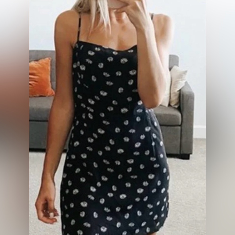 Aritzia Wilfred floral dress sz 6